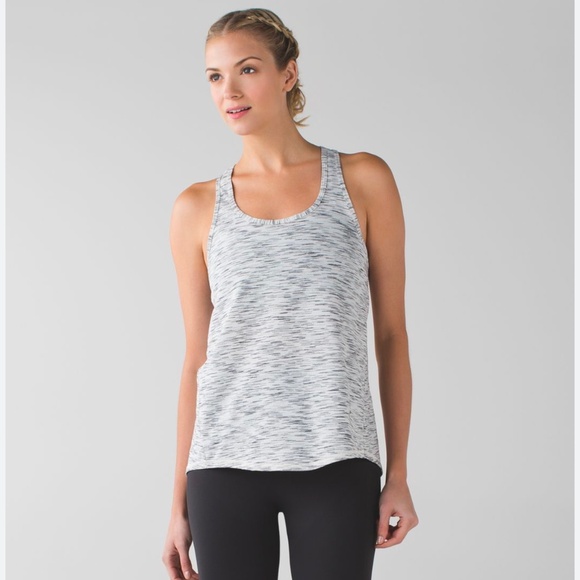 lululemon athletica Tops - Lululemon Salute the Sun Tank Gently Worn Size 10